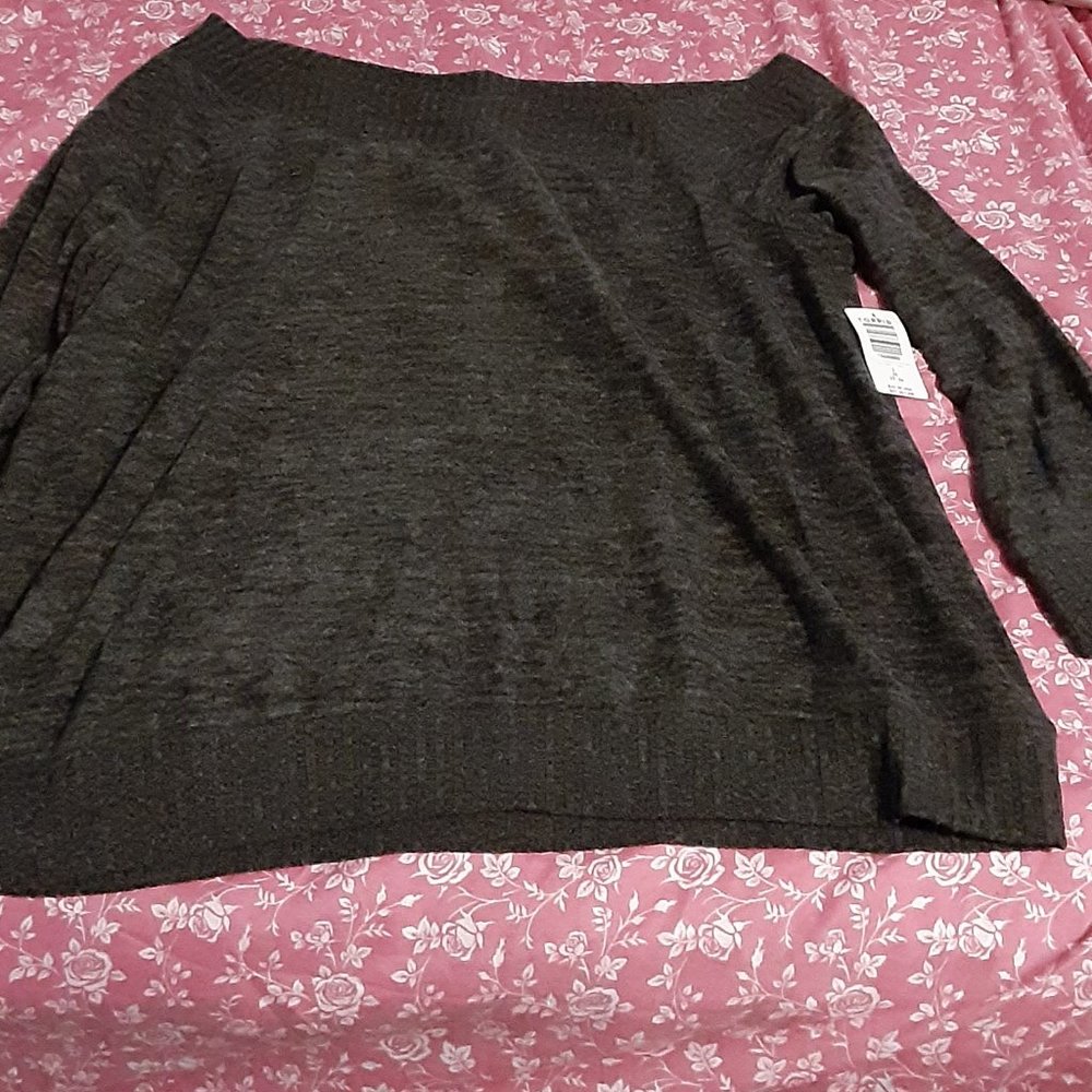 Torrid off shoulder Gray sweatshirt
